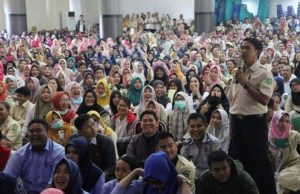 Gubernur Isran Tak akan Hapus Tenaga Honorer di Kaltim