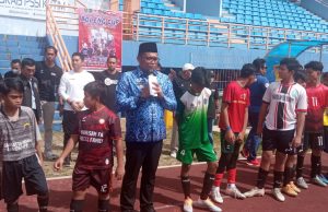 Boleng Cup U-11 dan U-13 Resmi di Buka oleh Wabup Kasmidi Bulang