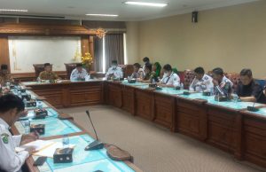 Besok Bupati Lepas 83 Calhaj Kutim ke Balikpapan – Jumat Bertolak ke Tanah Suci