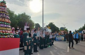 Seribu Pelajar Meriahkan Pawai Muharram di Kota Sangatta