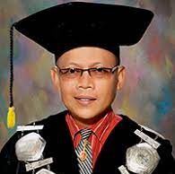 Abdunnur, Terpilih Sebagai Rektor Termuda