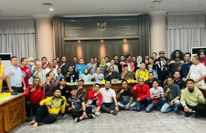 Kasmidi Ketua Kontingen, Kutim Bertekad yang Terbaik di Porprov Berau