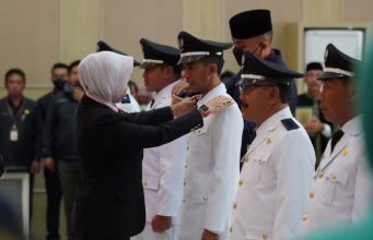 Lima Kades Terpilih Dilantik Bupati Batu