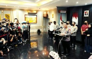 Polri Tetapkan Enam Tersangka Tragedi Kanjuruhan