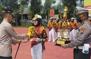 Kapolres Batu Beri Penghargaan Pocil Peraih Prestasi