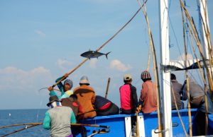 Suami Mancing ke Laut, Lima Hari Hilang Kontak, Istri Lapor ke Petugas