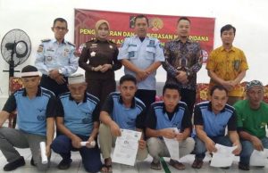 Rutan Barabai Lepas Enam Napi Asimilasi Rumah, Ketua PN : Jadilah Kalian Agen Perubahan