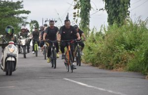 Sambangi Para Ulama di Daha Selatan – Nagara, Dandim 1003/HSS Konvoi Naik Sepeda 30 Km
