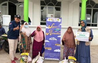 RBNB Bagikan 100 Paket Sembako