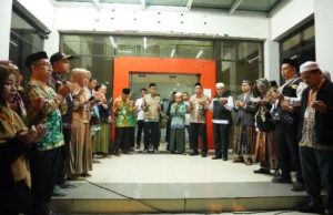 Dilepas Jumat Subuh, 90 Calhaj HST Kloter 14 Siap ke Makkah, Bupati Aulia : Luruskan Niat Ibadah