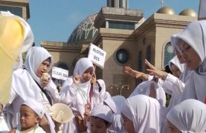 5500 Calon Haji Cilik Padati Islamic Center Samarinda
