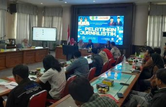 Diskominfo Staper Gelar Pelatihan Jurnalistik, Sulastin : Wartawan Harus Ikuti Kaidah Kode Etik