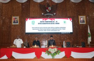 Ketua DPRD Kutim Pimpin Sidang Paripuna Penyampaian Nota Keuangan RAPBD 2024