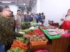 Jelang Akhir Tahun, Pj Wali Kota Batu Sidak Pasar Pastikan Stok Aman