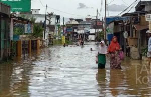 Berselang Satu Hari, Warga HST Kebanjiran Lagi, Dua Desa Dekat Kolam Regulasi Terendam Parah