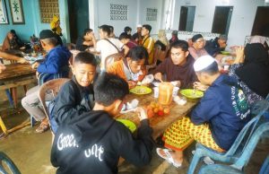 Jamaah Haul Guru Sekumpul Dibayangi Banjir HSS, Rest Area di Muara Longawang Banyak Diserbu