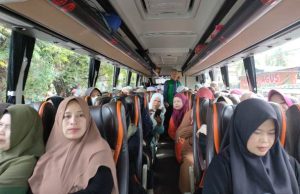 Haul ke-19 Guru Sekumpul, Rendi Solihin Berangkatkan Ratusan Jemaah ke Martapura