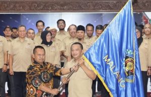 Ketua PWI Jatim Melantik Pengurus PWI Malang Raya Masa Bakti 2024-2027