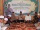 Buka Puasa di Mapolsek Simpur, Kapolres HSS Berikan Bingkisan kepada Warga Sekitar Pantai Ulin