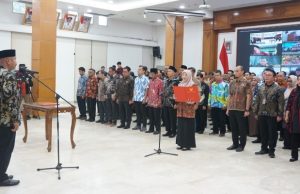 Lantik 170 Pejabat, Bupati Kukar Minta Buka Wawasan dan Berinovasi