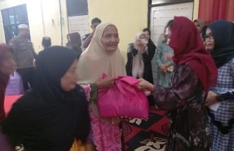 Safari Ramadan di Angkinang, Kapolres HSS pun Beri Bingkisan, Begini Pesannya Jelang Pilkada 2024