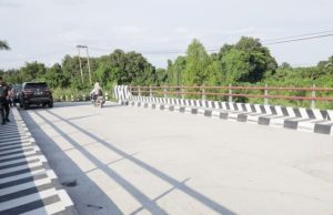 Warga Desa Tana Tuha Rasakan Manfaat Jembatan “Bomben Idaman”