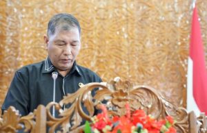 Fraksi Golkar DPRD Kutim Minta Pemerintah Tertibkan Pasar Tumpah