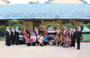 Peserta Bimtek SSK dan RPP Diajak Studi Tiru di SMP 35 Samarinda