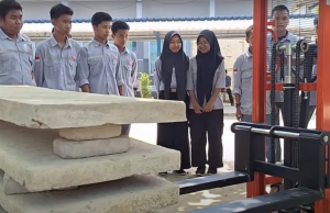 Disnaker Kaltim Jalin Kerjasama dengan SMKN 2 Samarinda Gelar Pelatihan Kontruksi Berbasis Kompetensi