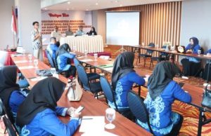 Tingkatkan Kapasitas, ASN DPPKB Kutim Ikuti Bimtek di Samarinda