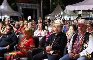 Plt Kadispar : Adat Budaya Seni Suku Dayak, Sebuah Aset yang Perlu Dilestarikan dan Dijaga