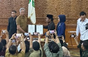 DPRD Gelar Rapat Paripurna, Sahkan Raperda Pencegahan dan Penanggulangan Bahaya Kebakaran dan Keselamatan