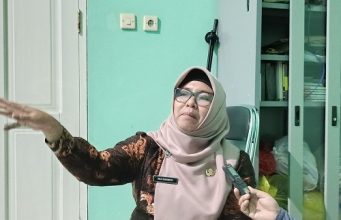 Bahas Pemenuhan SPI, Sekcam Anggana Gelar Rapat Koordinasi Bersama Organisasi Terkait