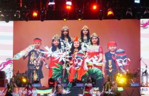 Tarian Hudog Pelajar SDN 10 Tenggarong, Warnai Pembukaan One Culture Together of Music di Kukar