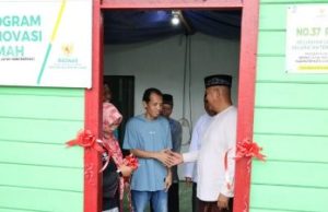 Resmikan Dua Unit RLH Baznas di Loa Tebu, Bupati Minta Lurah dan RT Update Data