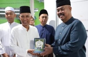 Bupati Edi Damansyah Sahur dan Safari Subuh di Kelurahan Timbau