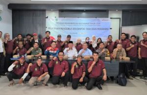 Desa Sebuntal Kolaborasi dengan PHSS, Gelar Pelatihan bagi Pengurus Poktan dan Pemandu Desa