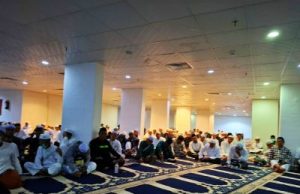 Konsentrasi Persiapan Armuzna, Jemaah Kloter BDJ-12 Diberi Pembekalan Kesiapan Fisik Prima