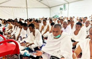 Kloter BDJ-12 Masih di Jamarat Mina, Khairussalim : Jemaah yang Tak Kuat Fisik Diwakilkan Melontar