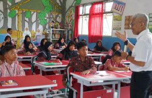 Diskominfo Kukar Sosialisasi Literasi Media dan Bijak Gunakan Internet di SMPN 6 Tenggarong