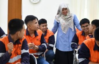 Peserta Appreentice Electrian KPC Ikuti Presentasi Pra-Rotasi