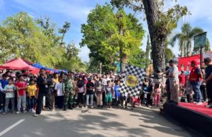 Semarak Jalan Sehat di Kota Barabai, Wabup HST : Sehat Bukan untuk Diri Sendiri Saja