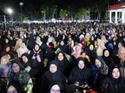 Ribuan Warga Padati Halaman Kantor Bupati, Semarakkan Kukar Bersholawat