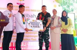 Hibah Rp200 Juta buat TK Kartika V-25, Bupati HST : Manfaatkan Sebaik Mungkin dan Transparan