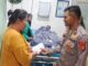 Polres Kutim Bantu Korban Terkam Buaya, Ingatkan Masyarakat Berhati-hati