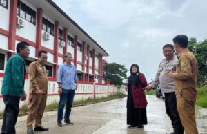 Akses Jalan ke Sekolah Sudah Disemenisasi, Pelajar dan Guru SD 013 Sangatta Utara Tampak Ceria
