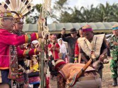 Bersama Masyarakat Adat Wehea, PT KED Dukung Pelestarian Ritual Lomplai