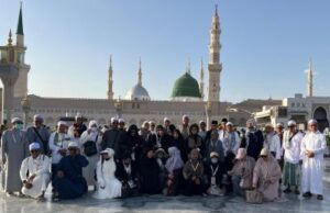 Cuaca Madinah Panas, 90 Jamaah Khusus PT HAW Tetap Sehat, Guru Andang : Hari Ini Kita Berangkat ke Makkah