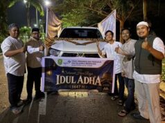 Malam Takbiran di Sangatta Berlangsung Meriah, Mobil DPPKB Kutim Ikut Iringi Pawai Takbir Keliling