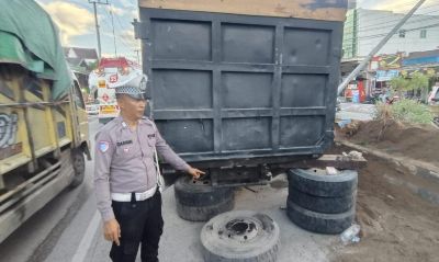 dum truk1